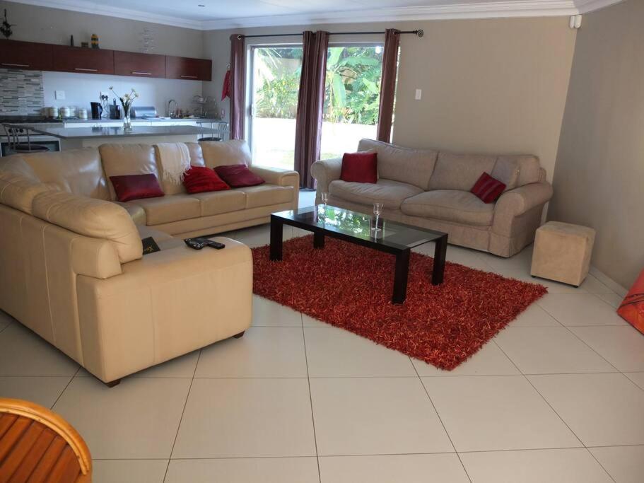 Korsmans Retreat - Large Modern Self-Catering Flat photo 1
