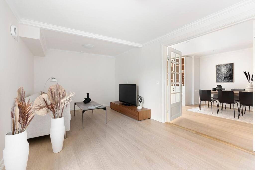 Exclusive apartment by the ocean photo 4