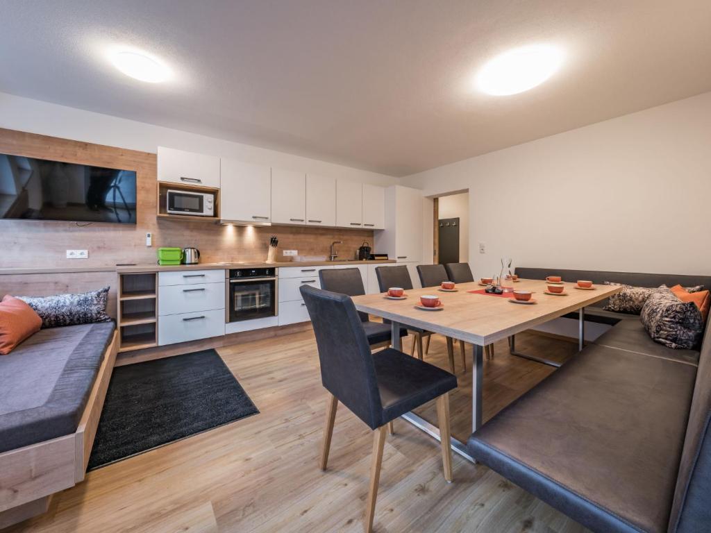 Apartment Montec-2 by Interhome
