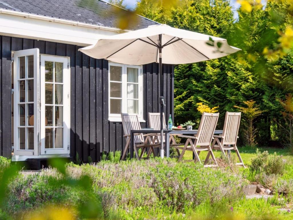 Holiday Home Anie - 850m from the sea in Sealand by Interhome photo 3