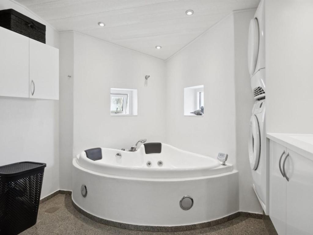 Holiday Home Jelke - 4km to the inlet in Sealand by Interhome photo 3
