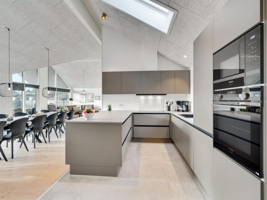 Holiday Home Nannah - 350m from the sea in Western Jutland by Interhome photo 4