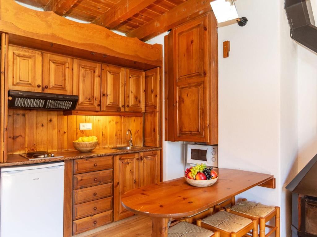 Apartment Pla Ermita Aiguestortes by Interhome photo 2