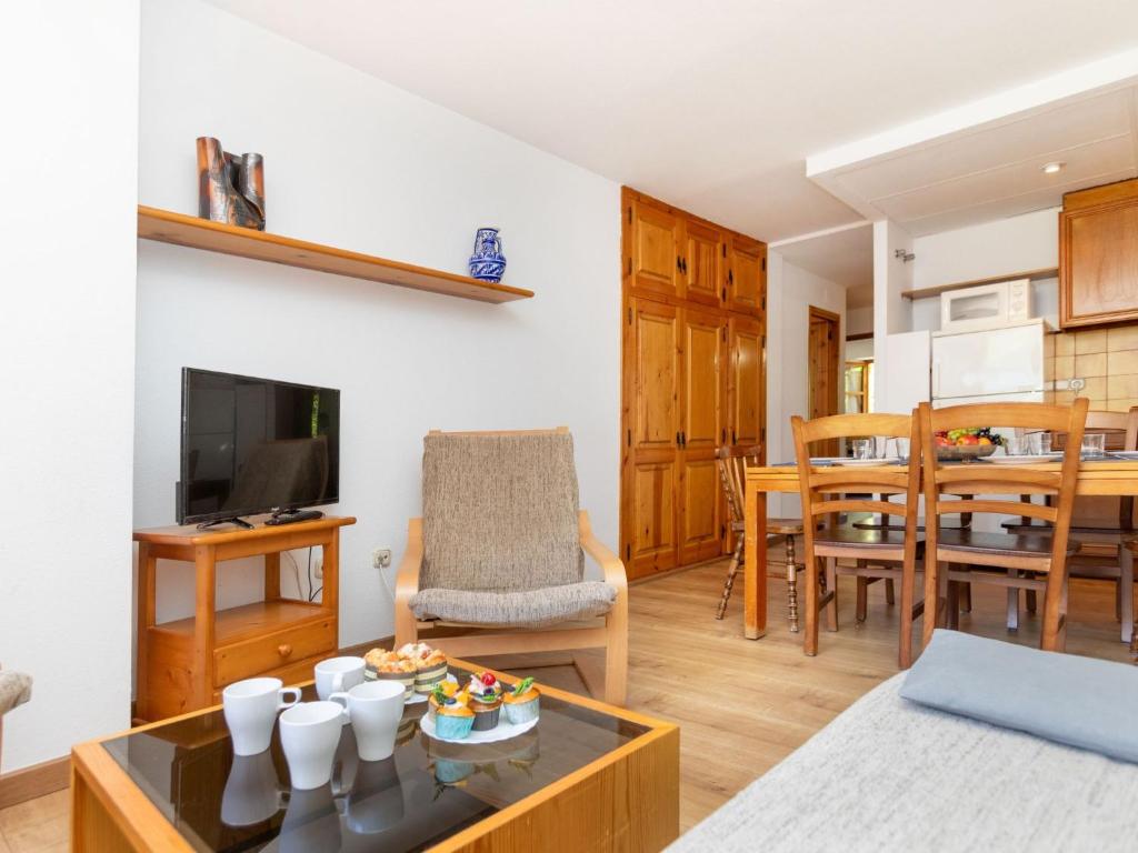 Apartment Pla Ermita Isard by Interhome photo 2