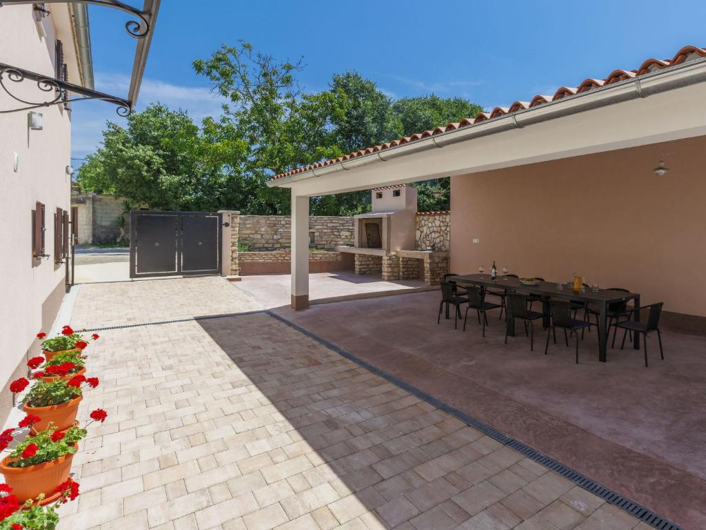 Holiday Home Teza by Interhome photo 4