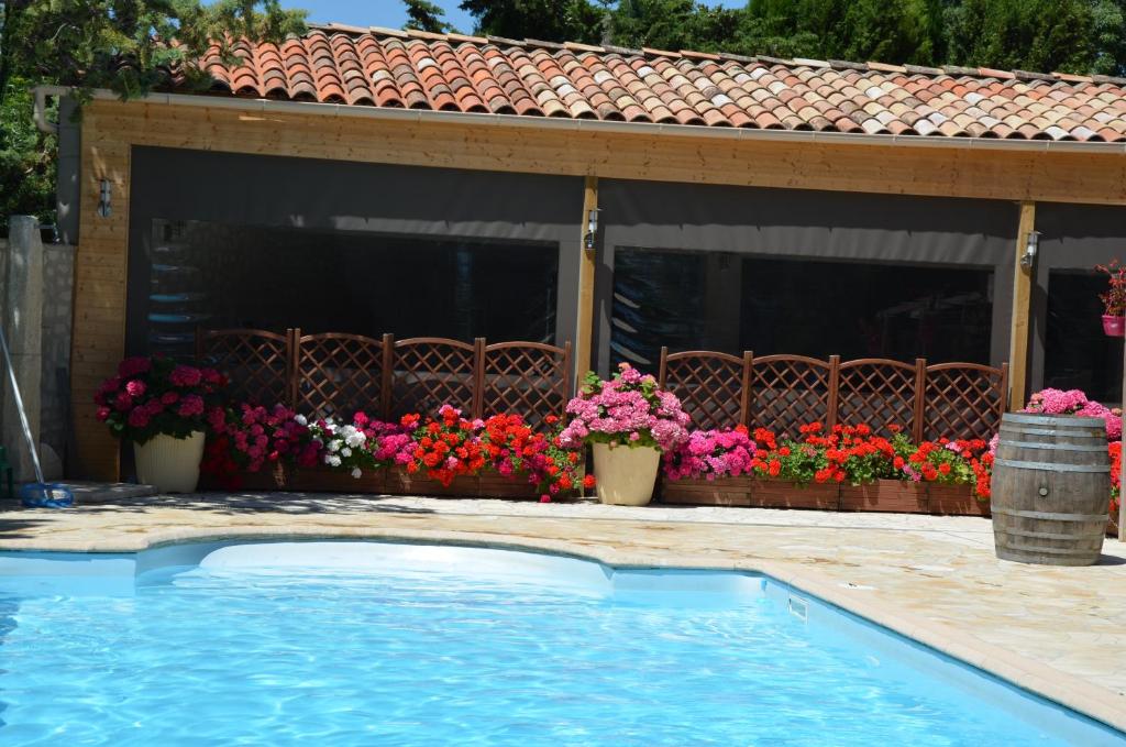 Marsanne cottage for 22 people in the heart of the vineyard photo 2
