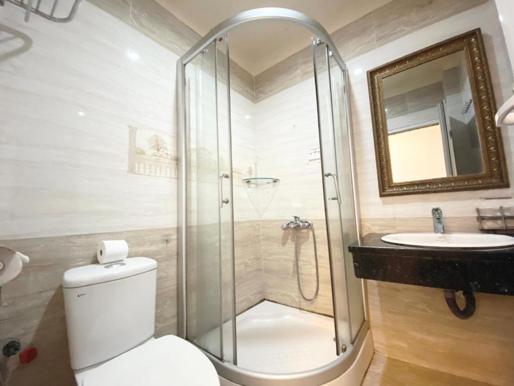 CROWNE BUI VIEN Hotel