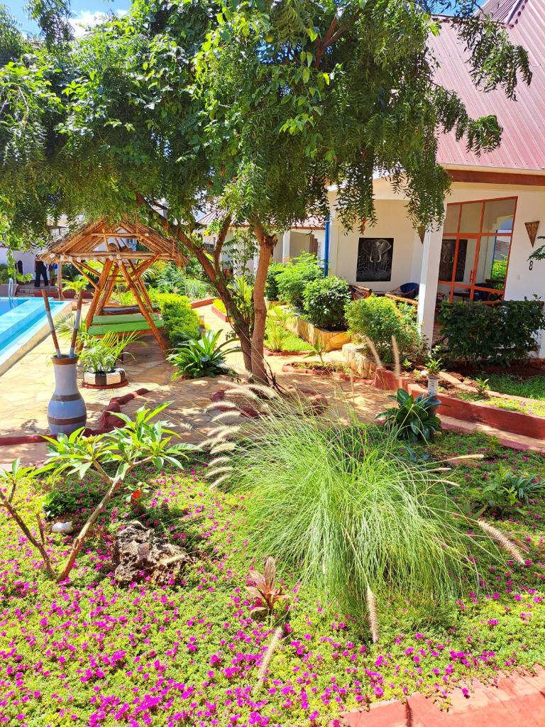 Mimi na wewe villa photo 3