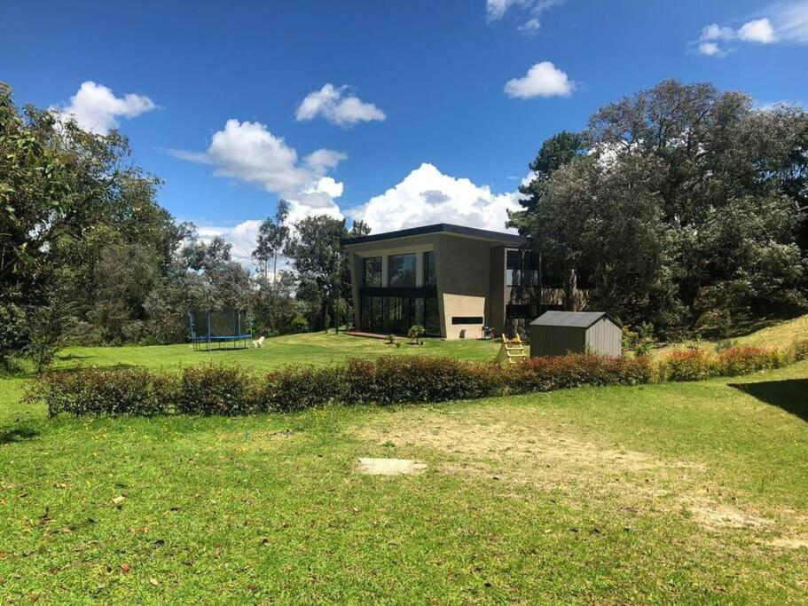 Casa Campestre, cerca a la ciudad photo 1