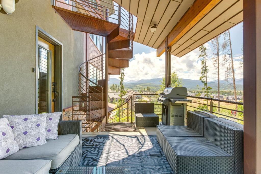 Fraser House with Mtn Views Near Winter Park! photo 1