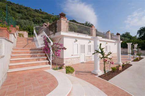 Villa Capri photo 2