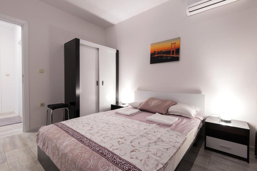 La Mer Luxury Apartments photo 2