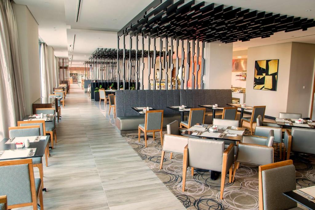 Hilton Garden Inn Nairobi Airport photo 4