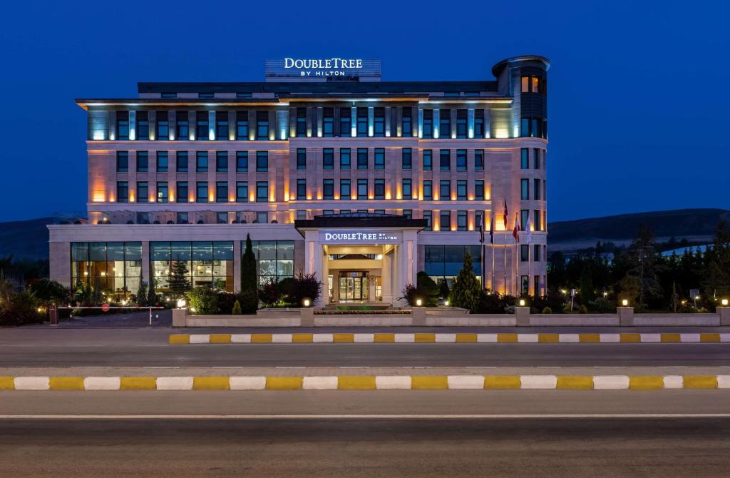 Doubletree by Hilton Van photo 3