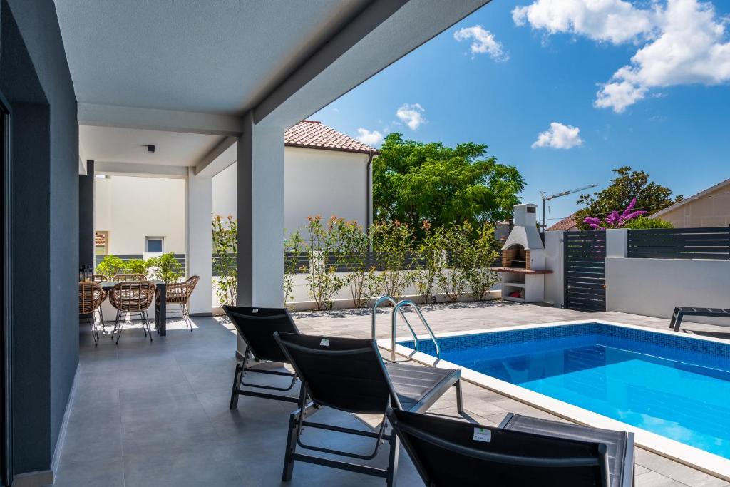 House with pool Villa Angelo Vrsi photo 2