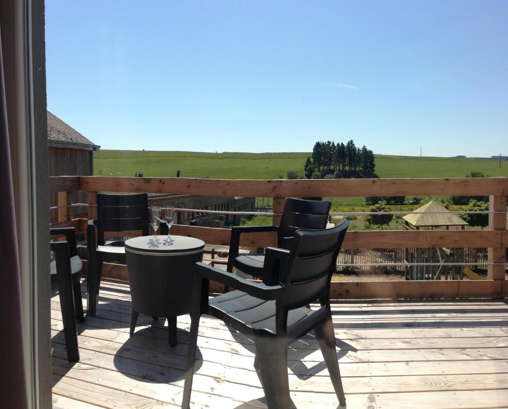 Le Fenil Holiday Home photo 3