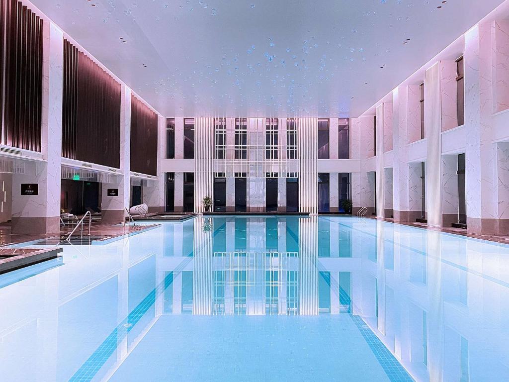 Hilton Jiaxing photo 3