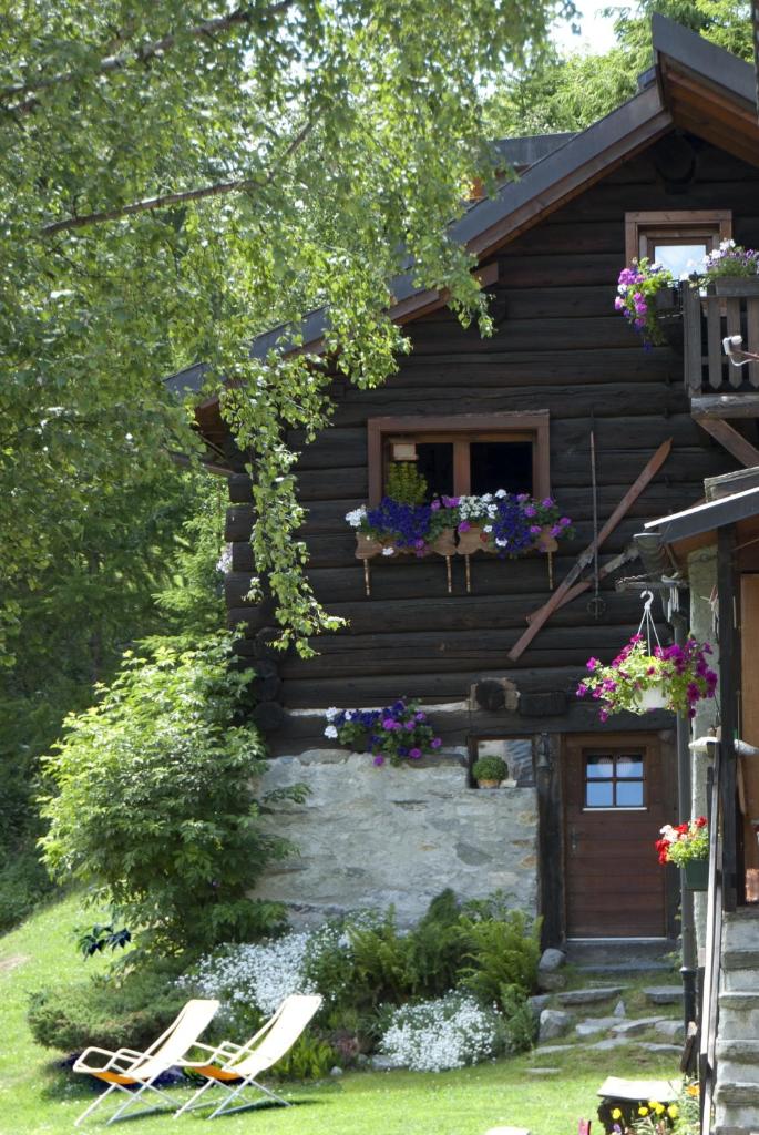 "CHALET dei FIORI" rooms