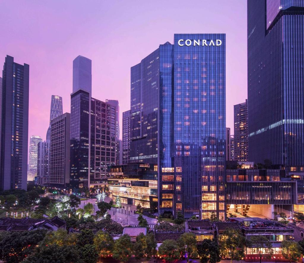 Conrad Guangzhou - Free shuttle between hotel and Exhibition Center during Canton Fair & Exhibitor registration Counter photo 1