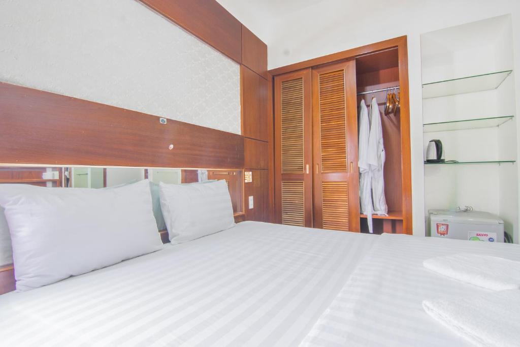 Ngọc Tùng Hotel