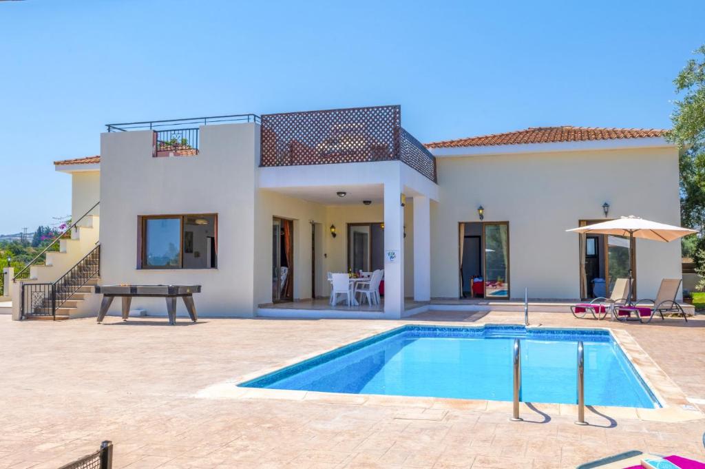 Villa Irini Cyprus by Villa Plus photo 3