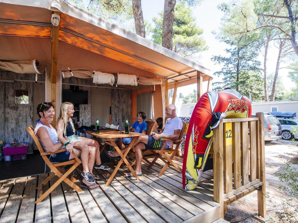Mobile Homes Zaton Holiday Resort Zaton-Nin - CDN02045-MYB photo 1