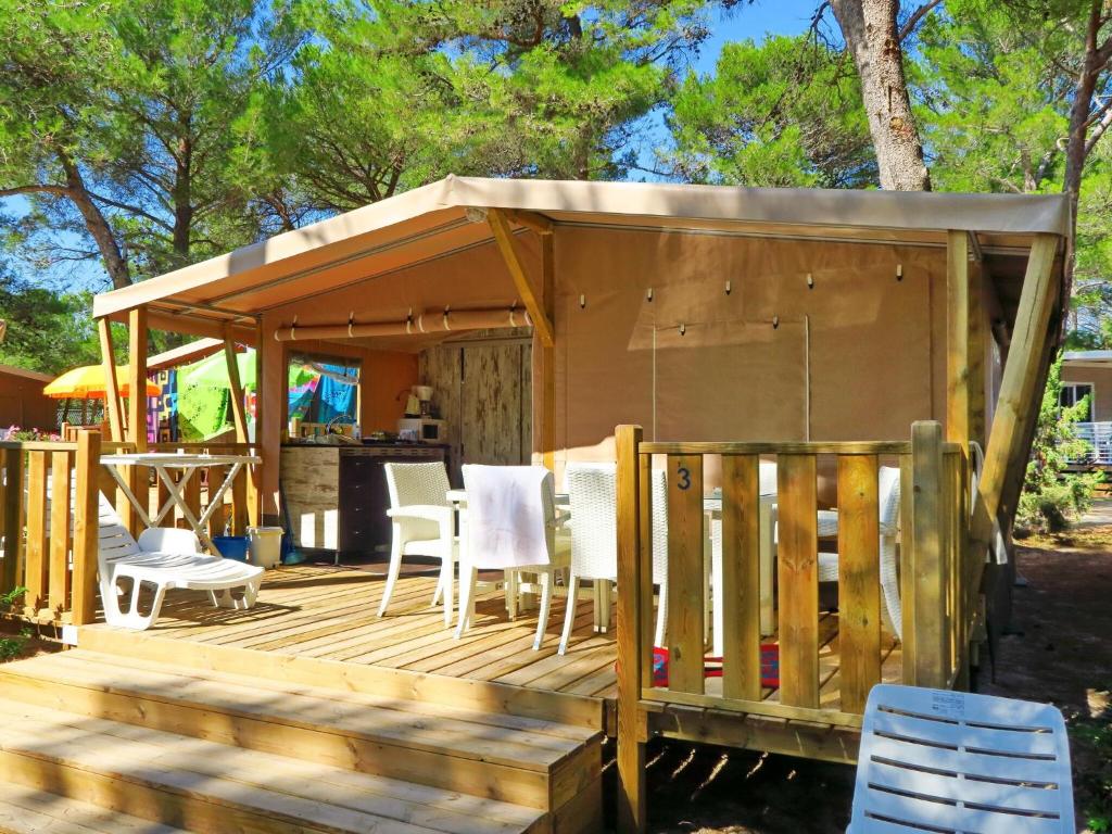 Mobile Homes Zaton Holiday Resort Zaton-Nin - CDN02045-MYB