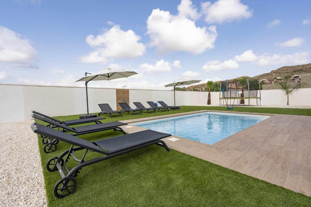 Villa de lujo riopark photo 1