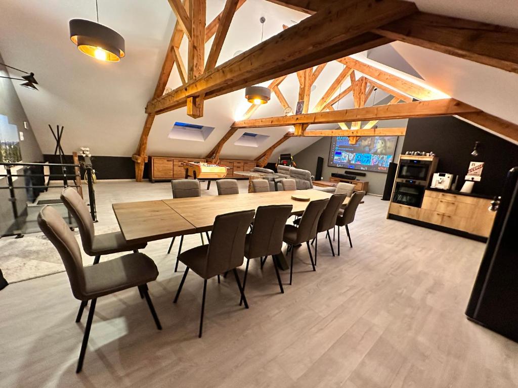 loft 100m2 confort+. Chez Cédric et Jeza photo 3