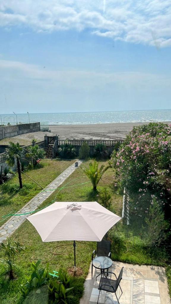 Grigoleti Beachfront Bliss: Panoramic Sea Views & Lush Garden Escape photo 2