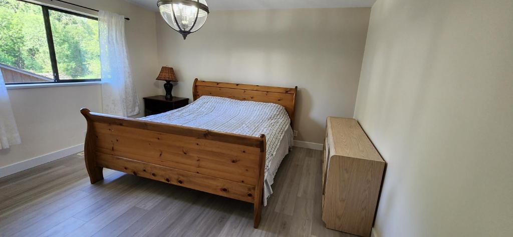 Spacious 3 bedroom house photo 4