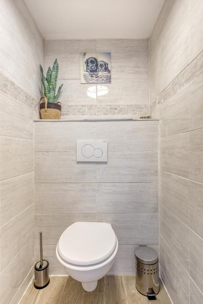 Modern House 7min to Paris Professionals and Family - 화장실