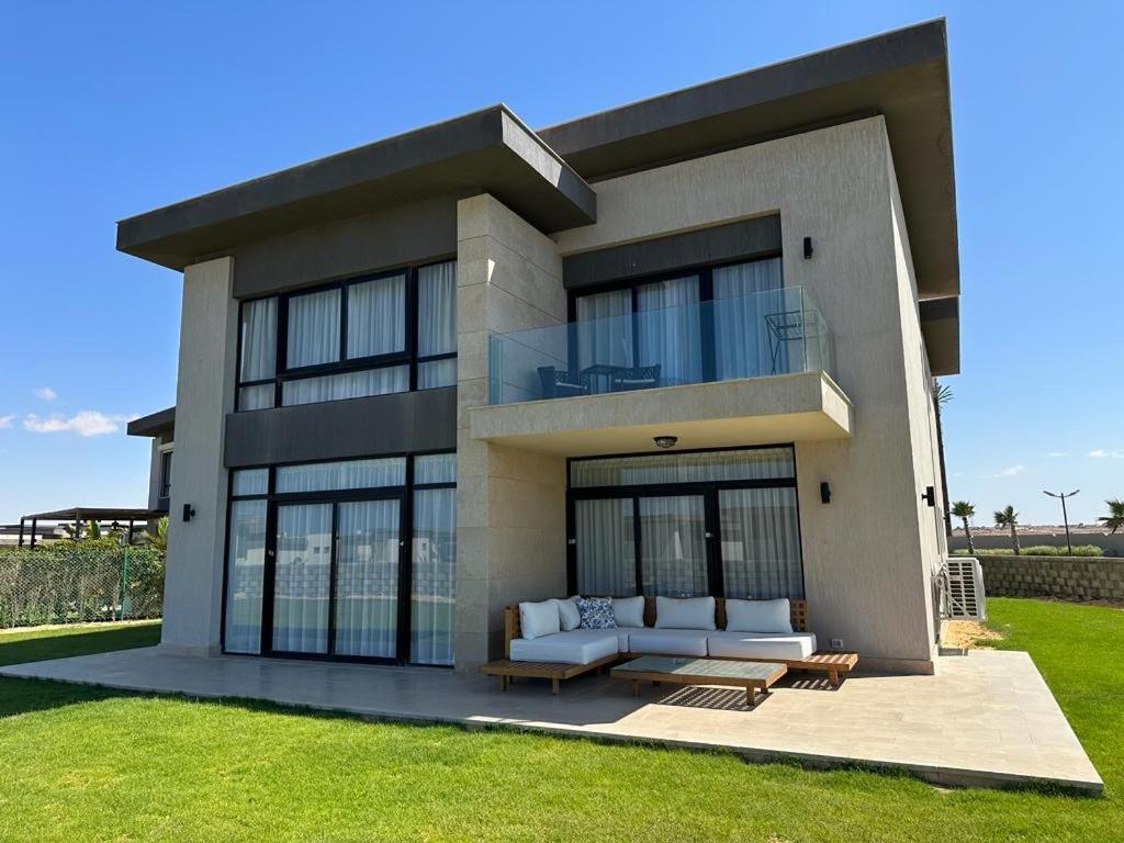 Swanlake North Coast Luxury Villa