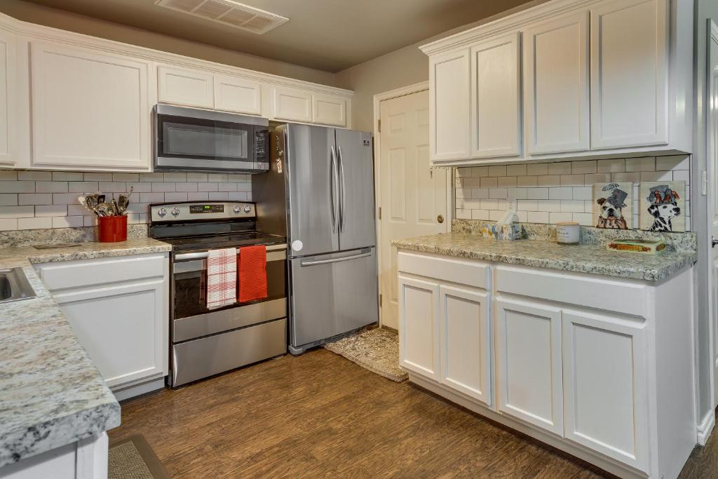 Cozy Norman Home 4 Mi to Oklahoma University! photo 1