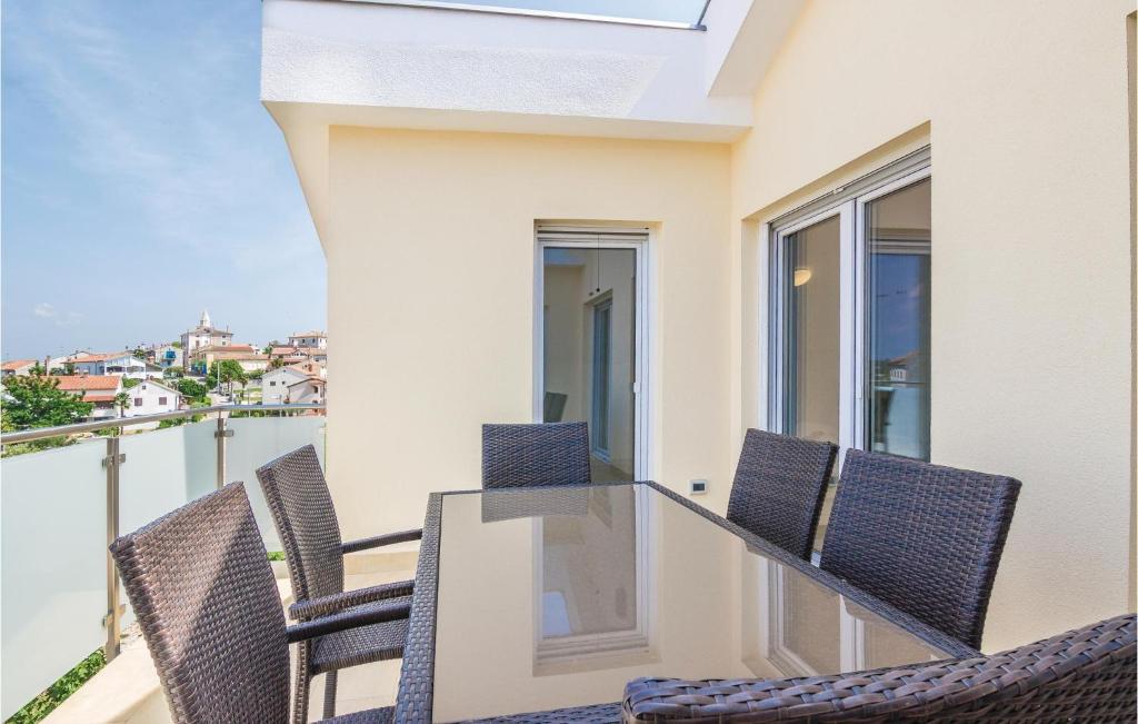 Nice Apartment In Funtana With 1 Bedrooms, Outdoor Swimming Pool And Wifi photo 3