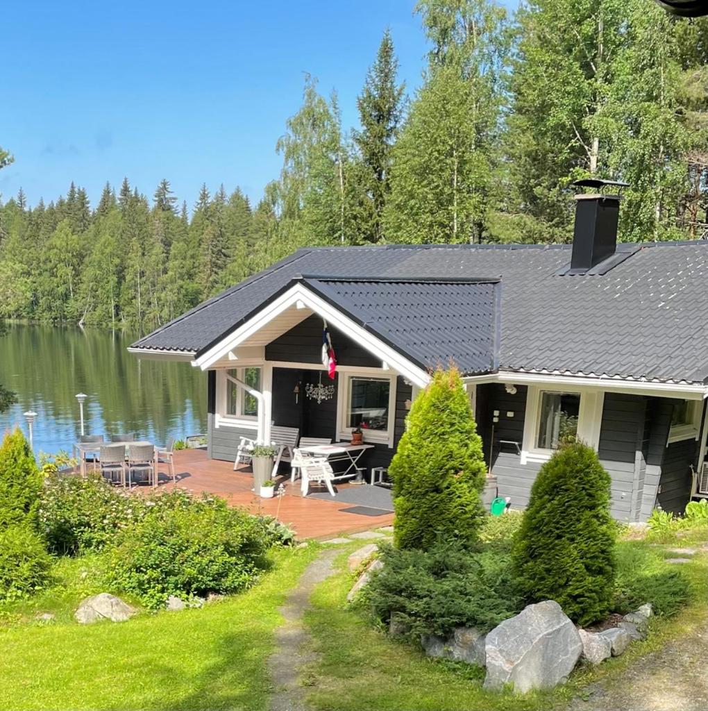 Villa Valkeinen photo 3