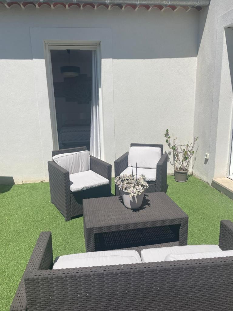 Suite 16m2 indépendante dans villa photo 1