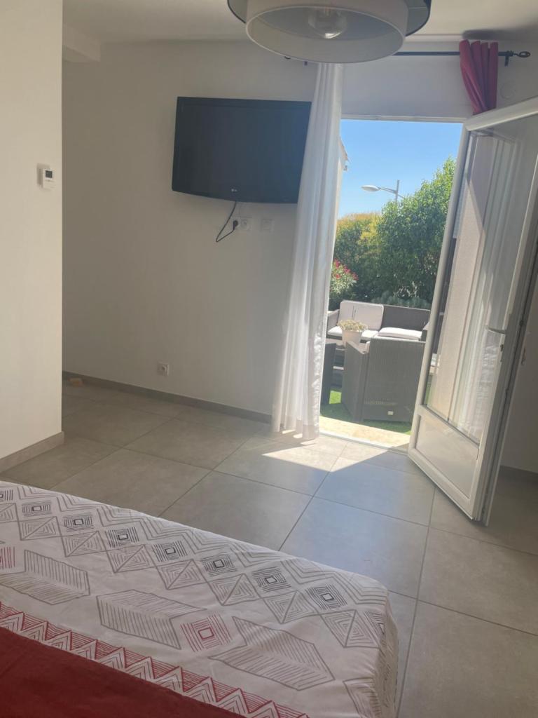 Suite 16m2 indépendante dans villa photo 3