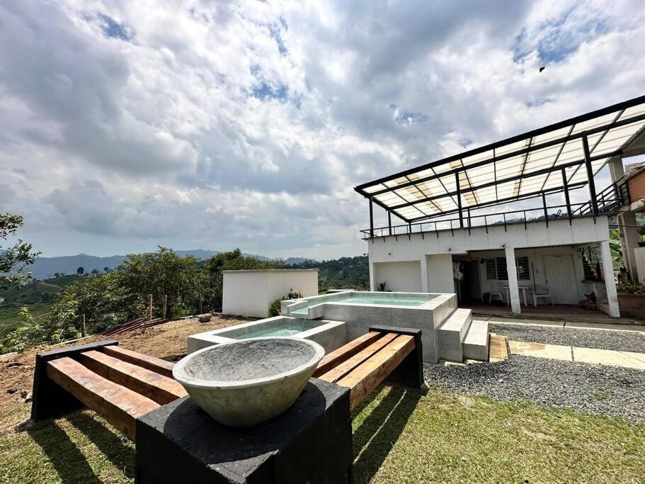 Villa Mercy, finca con jacuzzi cerca a Pereira photo 3
