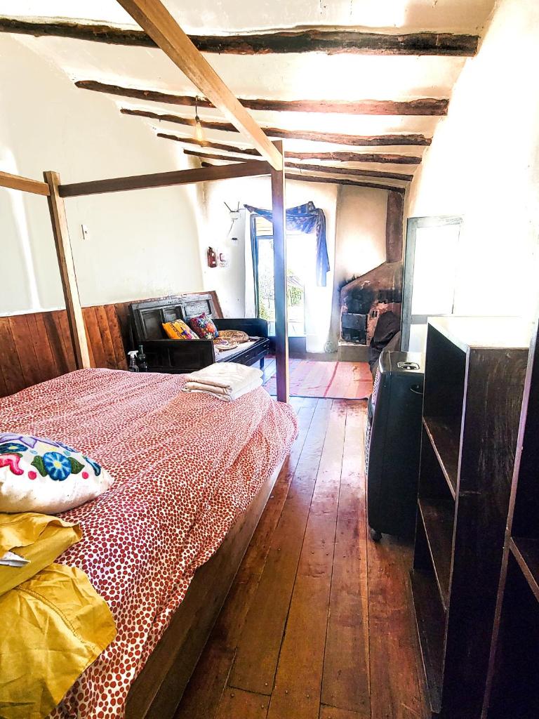 Wolf Totem Steam Punk Loft Villa photo 1