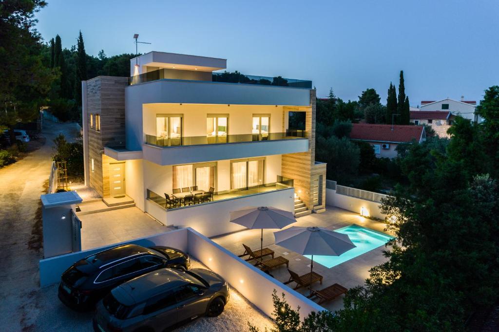 Villa Bajlo photo 1