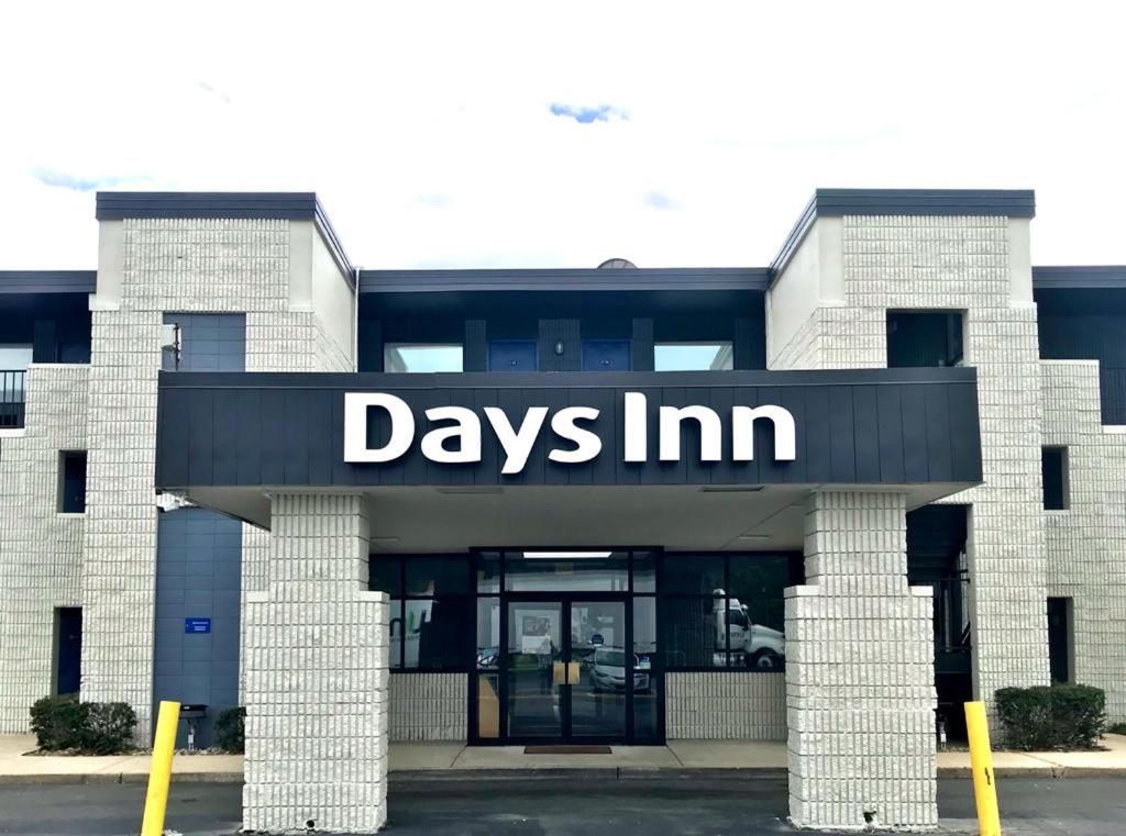 Days Inn by Wyndham Vineland image