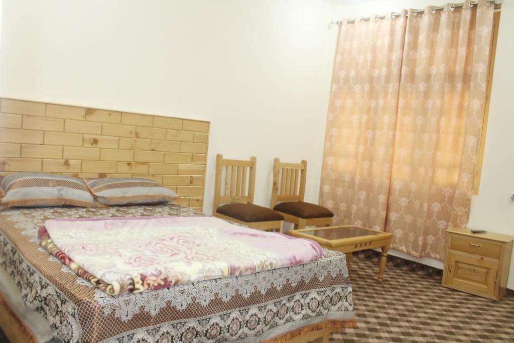 Ghizer Inn Hotel And Resturant photo 2