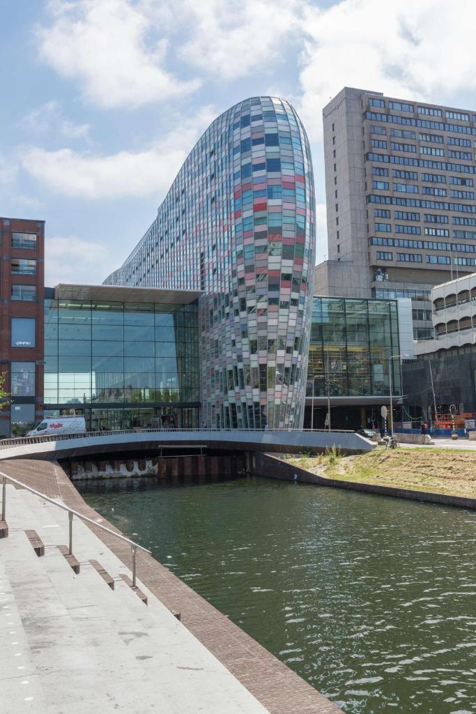 Hampton By Hilton Utrecht Centraal Station photo 1