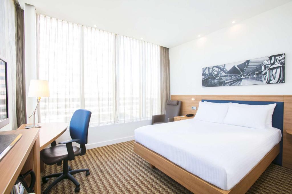 Hampton By Hilton Amsterdam Arena Boulevard photo 4
