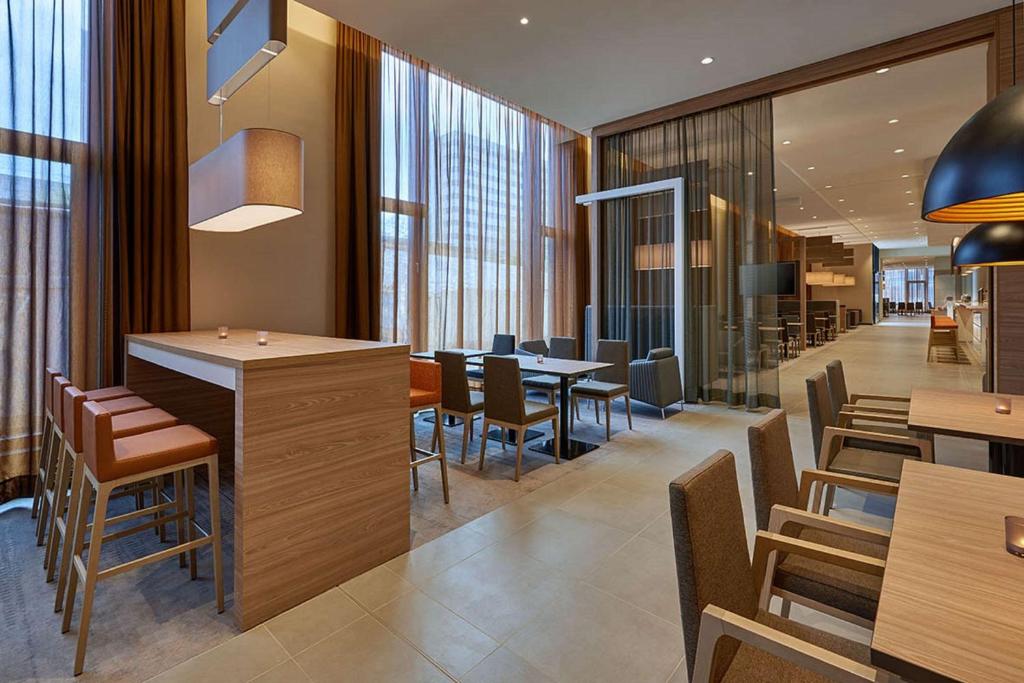 Hampton by Hilton Berlin City Centre Alexanderplatz photo 4