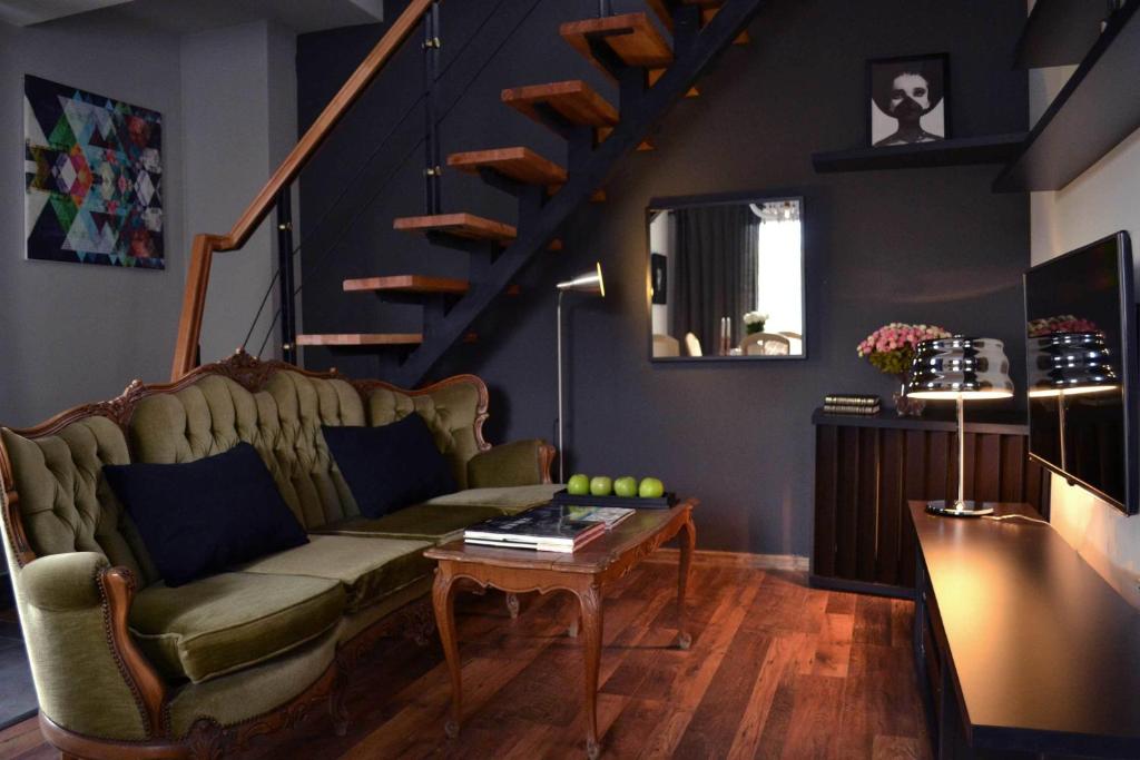 Апартаменты (Двухуровневые апартаменты с 2 спальнями), JN Boutique Apartments