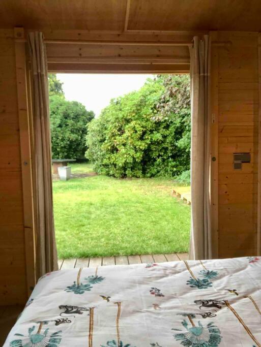Tiny House Close to Brussels South Charleroi Airport photo 4