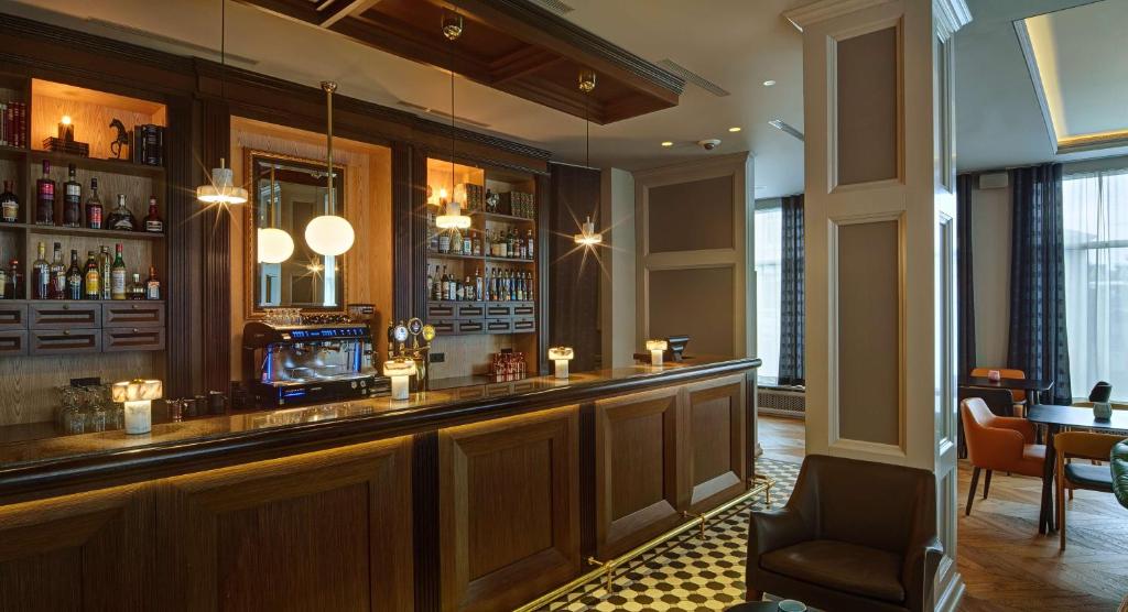 Reykjavik Konsulat Hotel, Curio Collection By Hilton photo 4