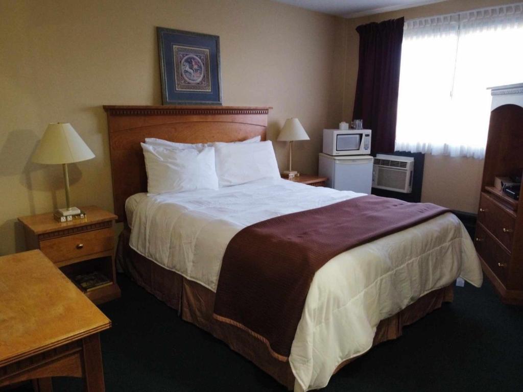 Ocean Marina Hotel photo 2